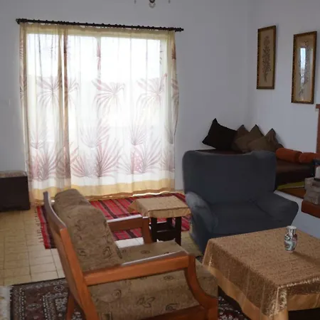 160 M2 Village House 