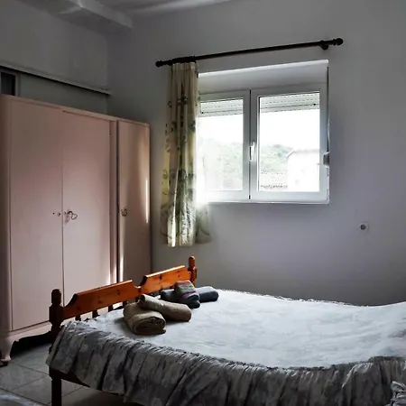 160 M2 Village House 